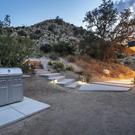 A Little Tish - Secluded Stargazers Getaway Home
